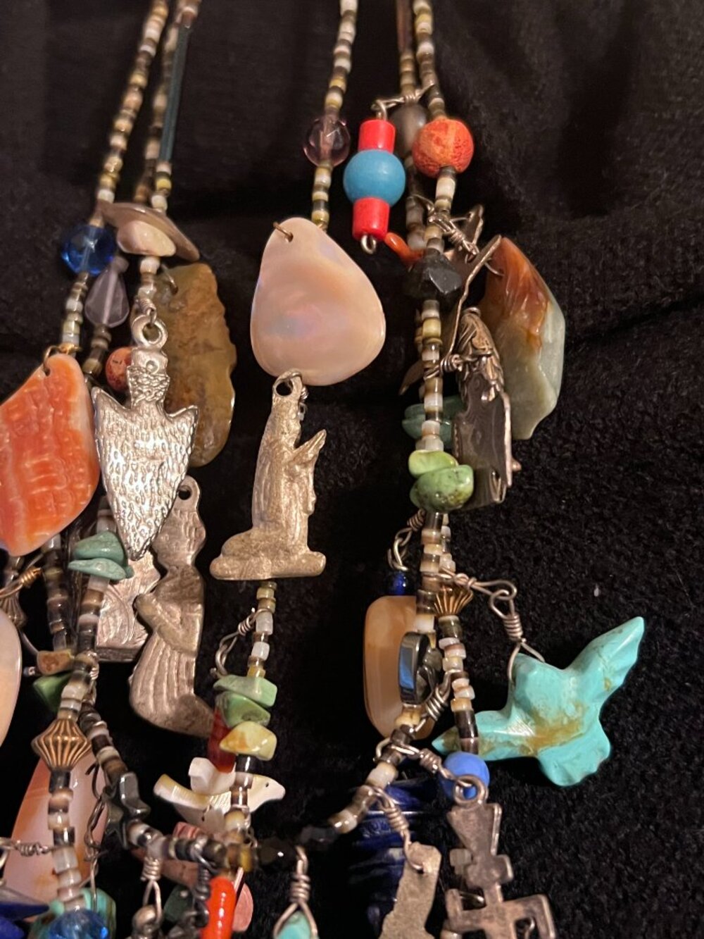 Native American Santo Domingo 3 Strand Treasure Necklace - Picture 8 of 12